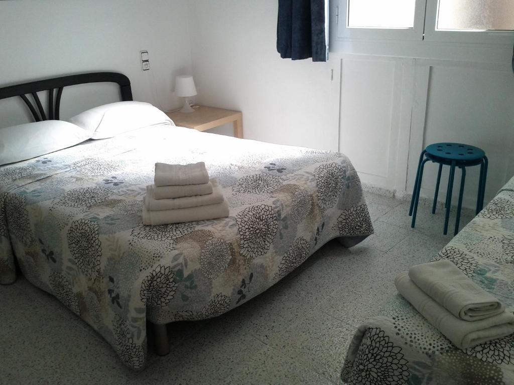 Triple Room Private Bathroom